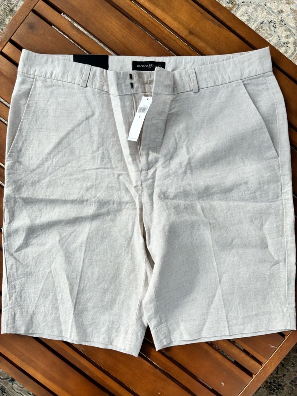 Banana Republic Light Beige Women's Bermuda Shorts